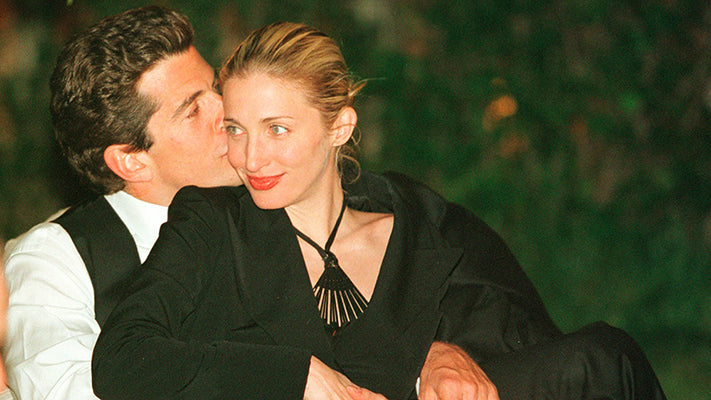 How to Get Carolyn Bessette-Kennedy’s Iconic Look