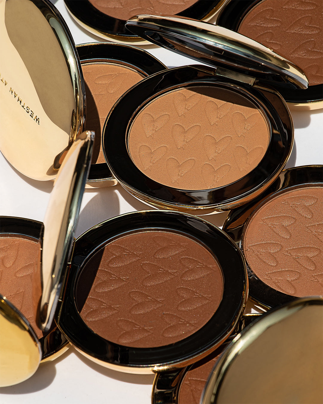 Makeup Buter Beauty Butter Powder Bronzer in Coup de Soleil | Westman Atelier