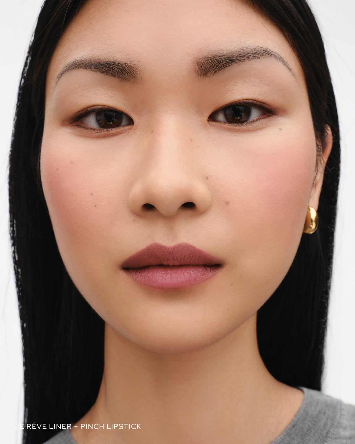 Lip Shape Lip Pencil in Je Rve by Westman Atelier | Westman Atelier Lip Shape Lip Pencil in Je Rve by Westman Atelier | Westman Atelier