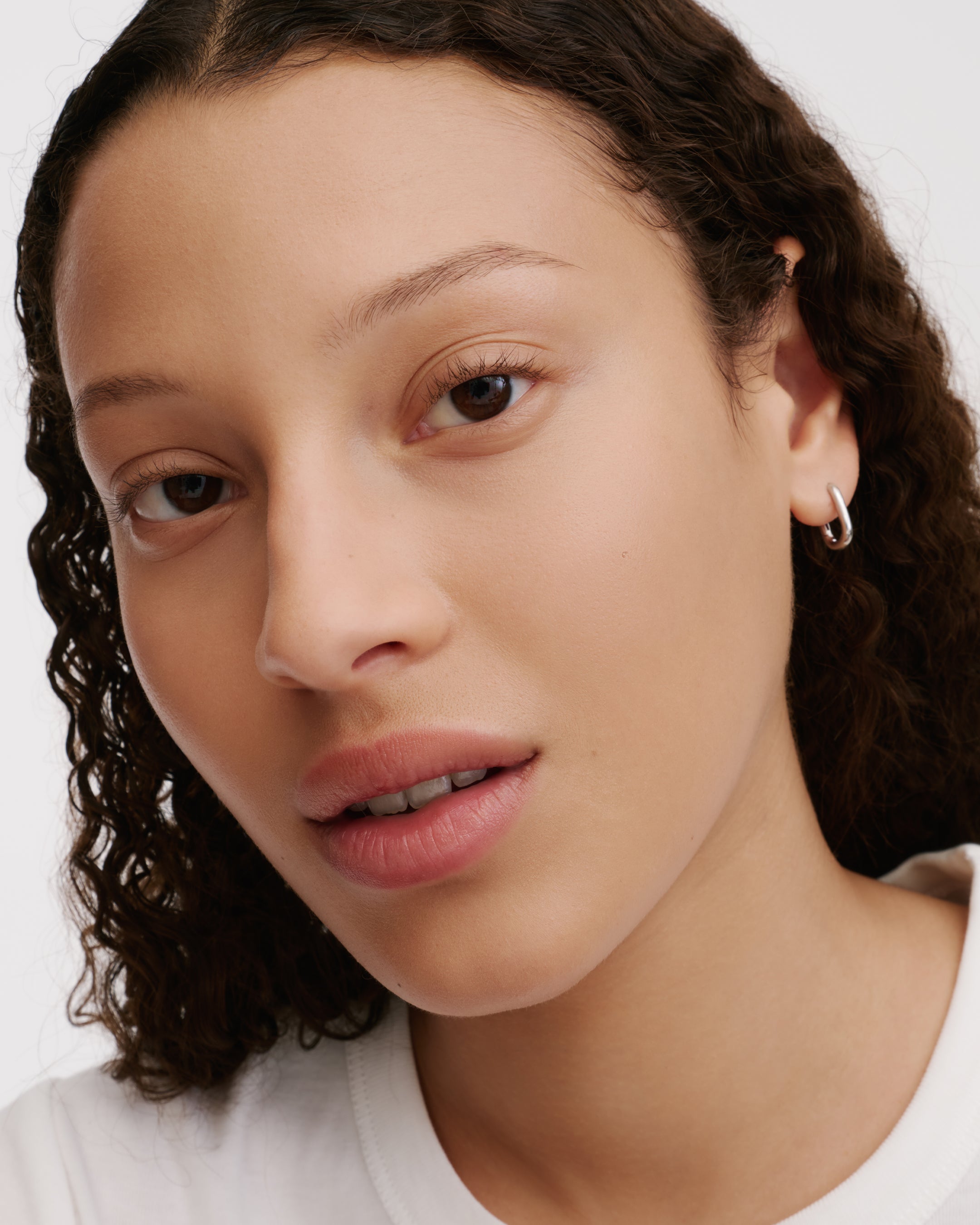 Suprême Bio-Complex Medium Coverage Blurring Foundation With